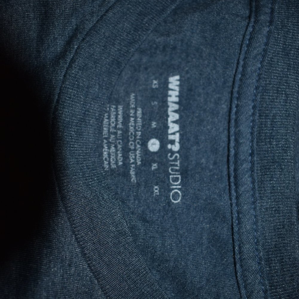t shirt - Picture 4 of 4